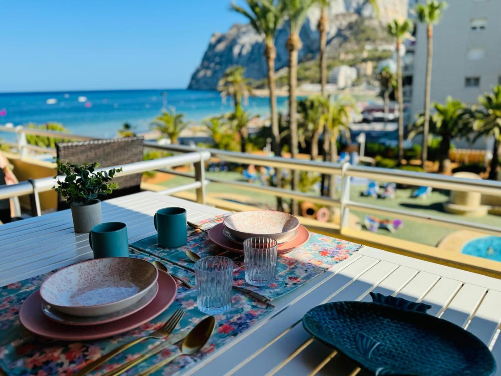 Calpe By The Sea Edificio Turmalina Apartment Bagian luar foto